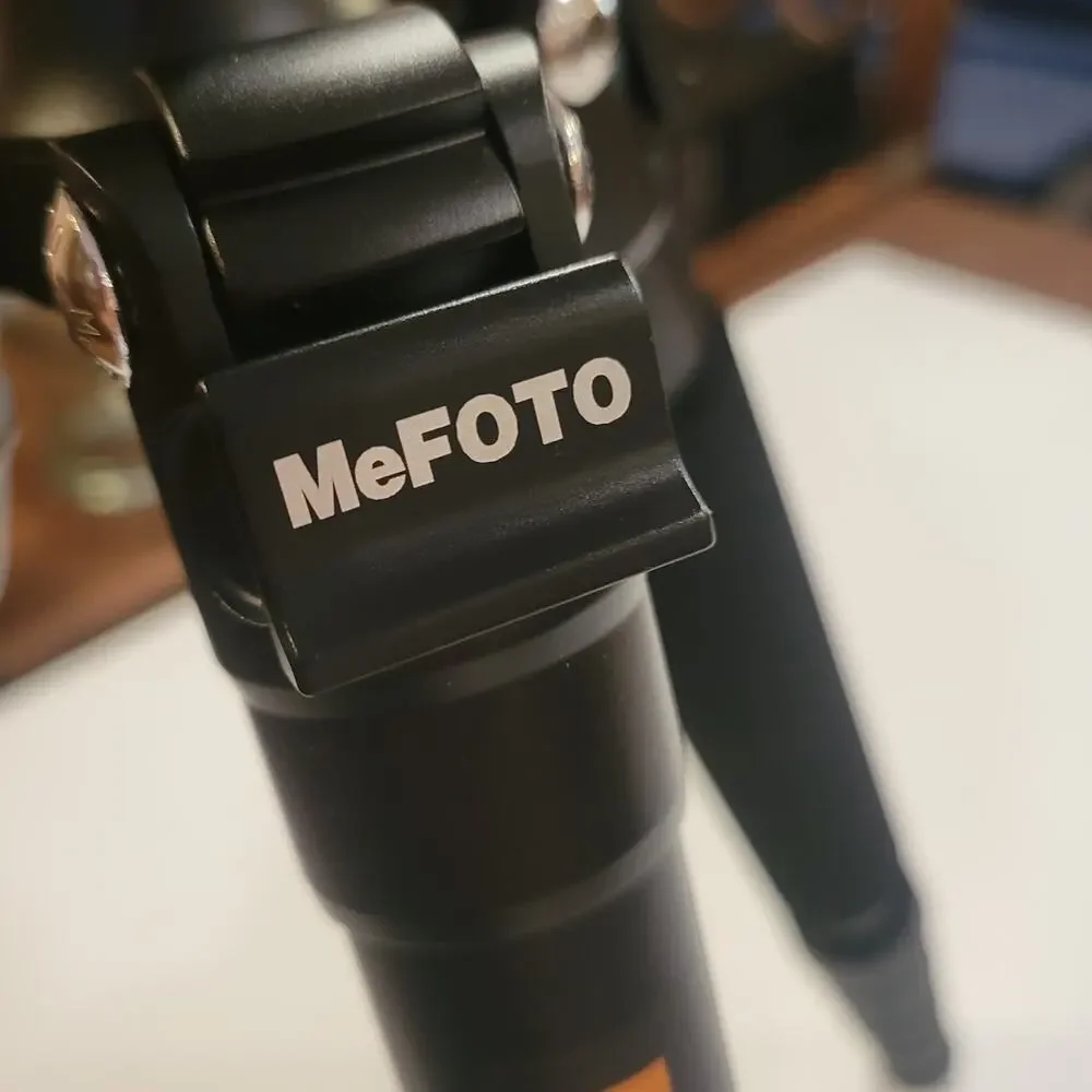 MeFOTO A2350Q2 GlobeTrotter Aluminum Travel Tripod with case